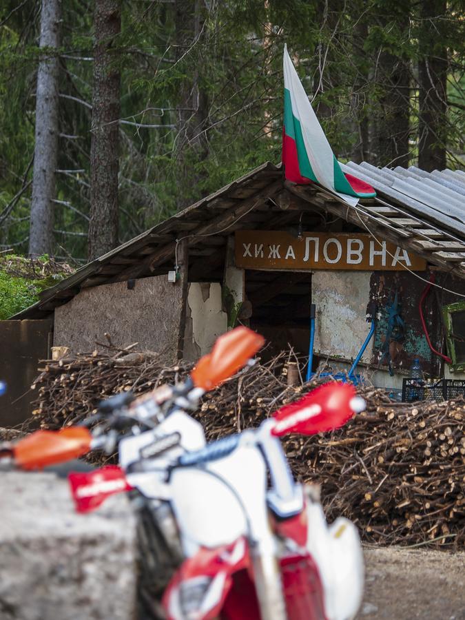 Lovna Hut Villa Panichishte Eksteriør billede